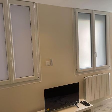 Ferienwohnung Le Petit-Beauvoisine Rouen Exterior foto